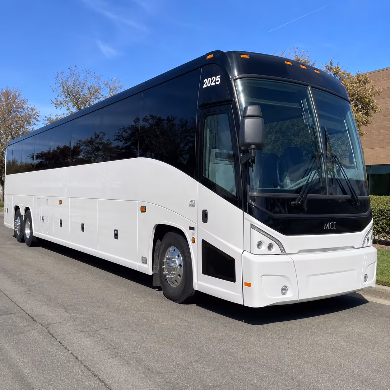 charter buses and minibuses for roaring camp railroads field trips