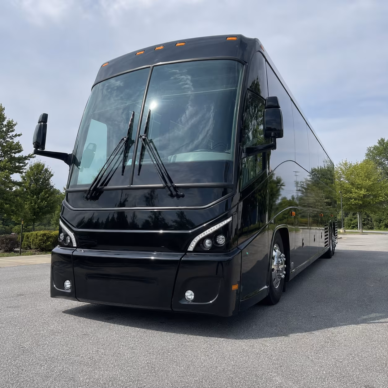 long distance motorcoach rentals to los angeles disneyland and southern california